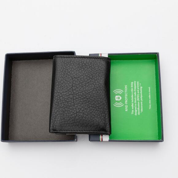 Tommy Hilfiger Men Orson II Angled Flag Trifold Leather Wallet - Picture 5 of 6